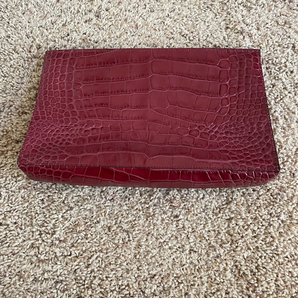 Vince embossed croc clutch - Picture 4 of 5
